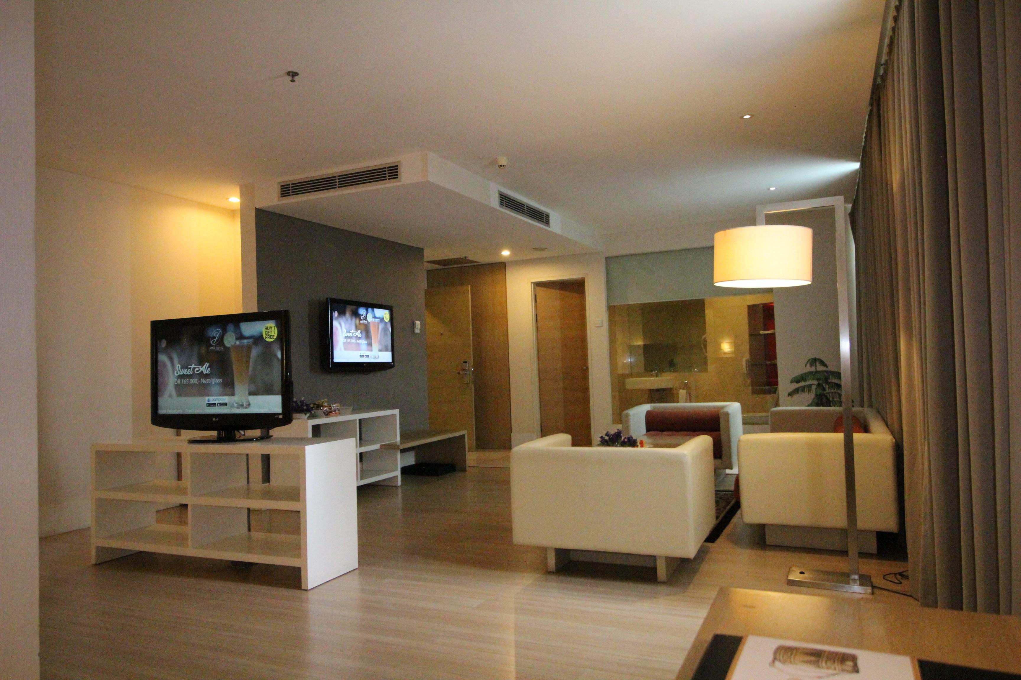 Grand Jatra Hotel Balikpapan Exterior photo